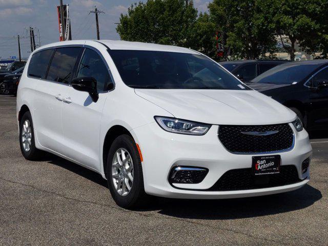 new 2026 Chrysler Pacifica car, priced at $39,987