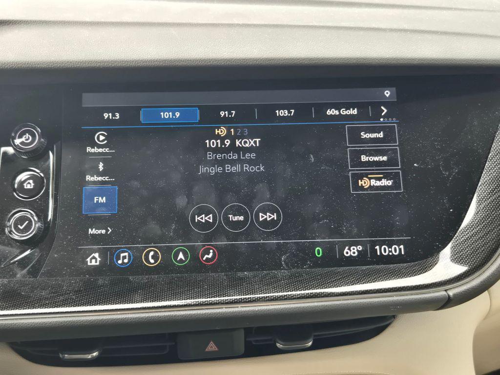 used 2021 Buick Envision car, priced at $24,090