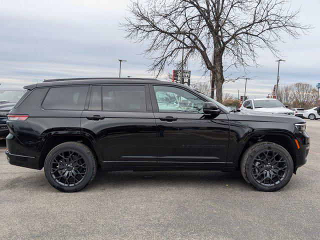 new 2025 Jeep Grand Cherokee L car, priced at $61,011