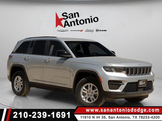 new 2025 Jeep Grand Cherokee car, priced at $35,755