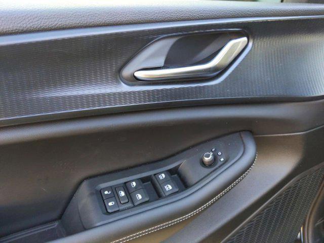 new 2025 Jeep Grand Cherokee L car, priced at $38,386