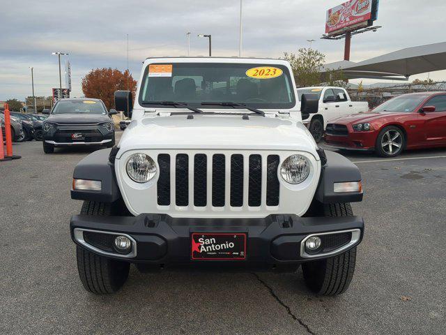 used 2023 Jeep Gladiator car, priced at $33,993