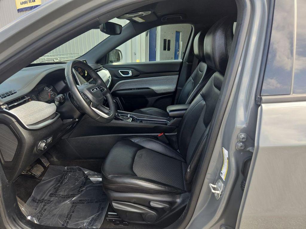 used 2024 Jeep Compass car, priced at $20,784