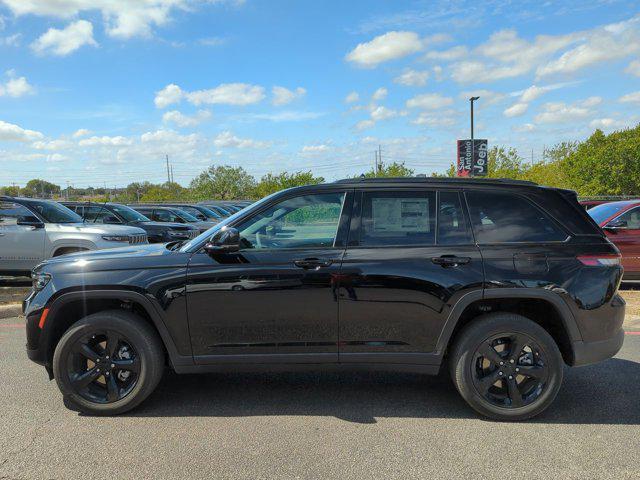 new 2023 Jeep Grand Cherokee car, priced at $45,000