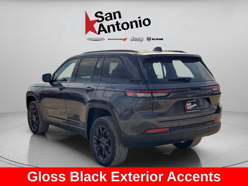 new 2025 Jeep Grand Cherokee car, priced at $46,724