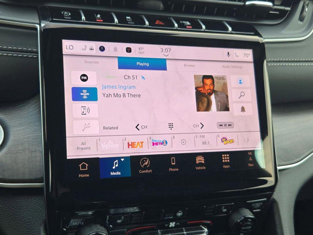 new 2025 Jeep Grand Cherokee car, priced at $46,724