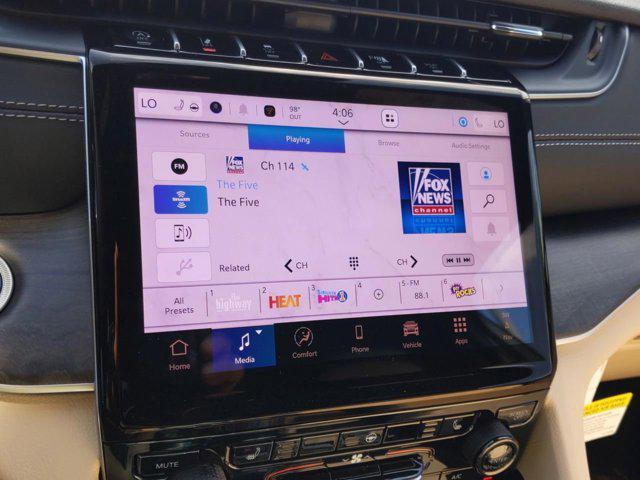 new 2025 Jeep Grand Cherokee car, priced at $43,230