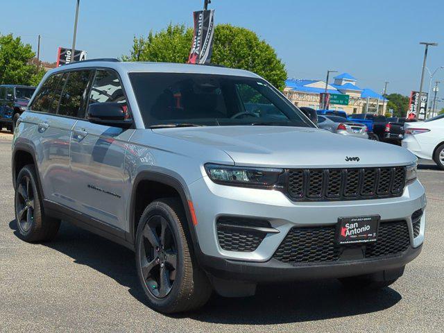 new 2023 Jeep Grand Cherokee car, priced at $43,000