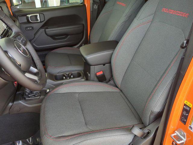 new 2025 Jeep Gladiator car, priced at $48,082