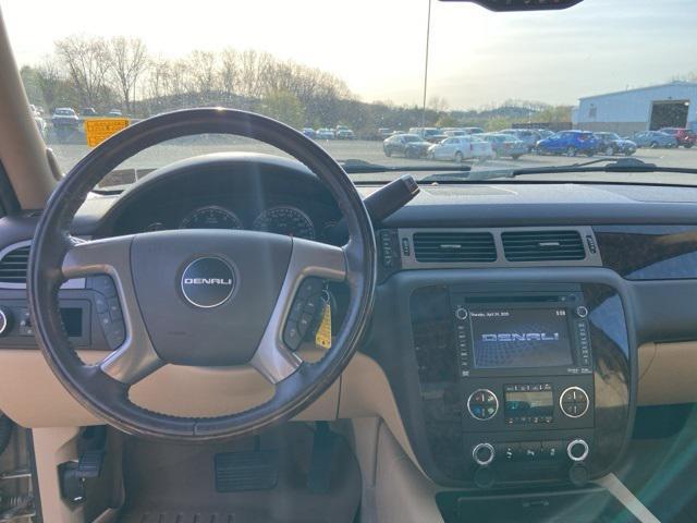 used 2013 GMC Yukon car, priced at $17,252