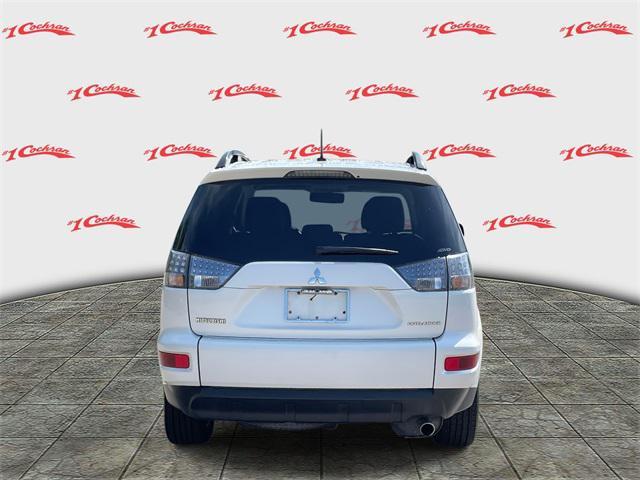 used 2011 Mitsubishi Outlander car, priced at $12,550