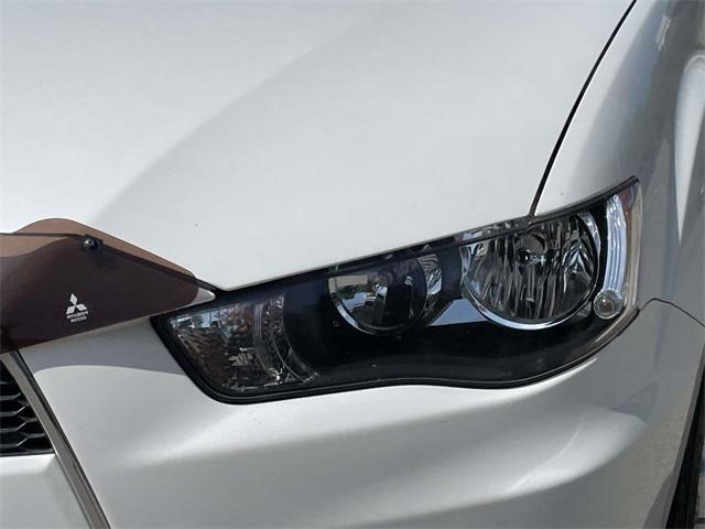 used 2011 Mitsubishi Outlander car, priced at $12,550