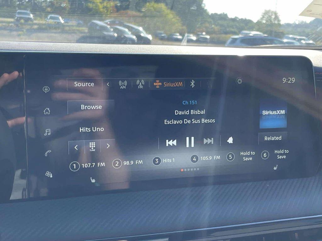 new 2025 Nissan Kicks car, priced at $31,281