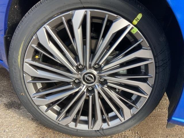 new 2025 Nissan Altima car, priced at $34,953