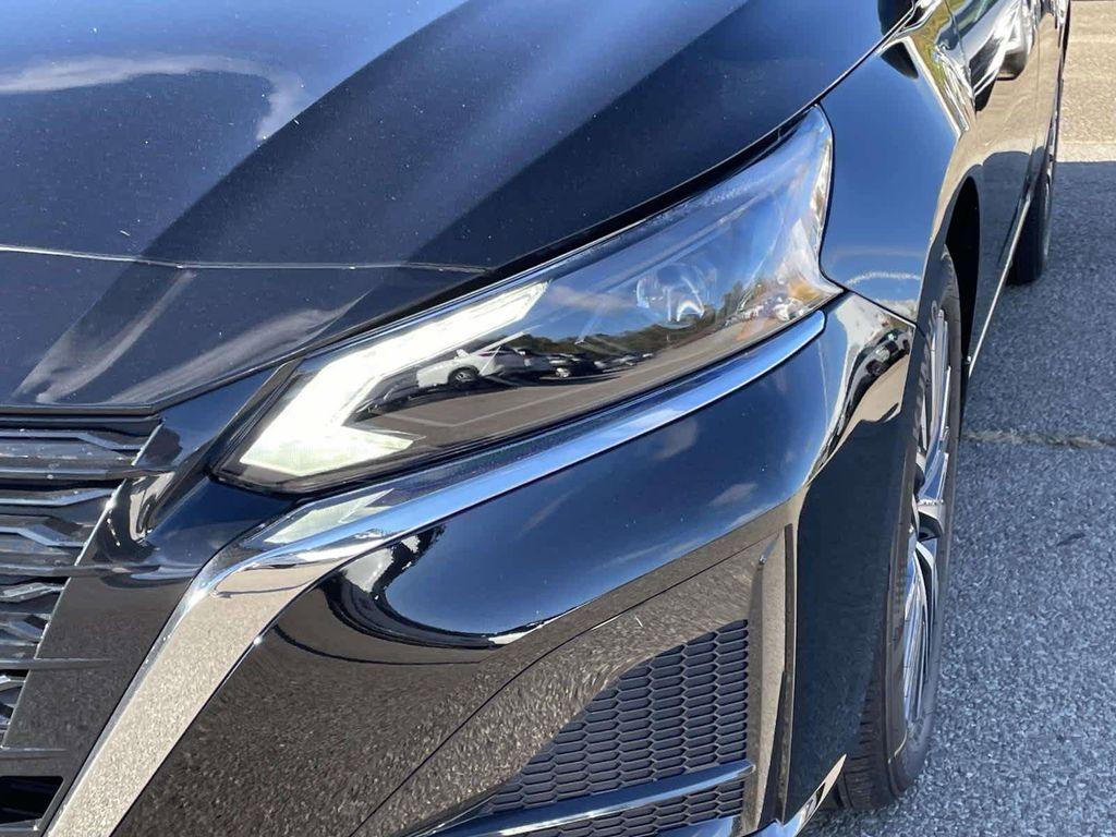 new 2025 Nissan Altima car, priced at $27,522