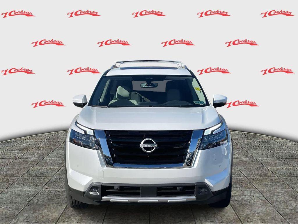 new 2025 Nissan Pathfinder car, priced at $42,280
