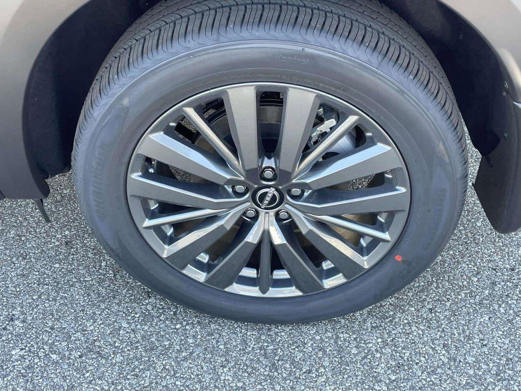 new 2025 Nissan Pathfinder car, priced at $42,280