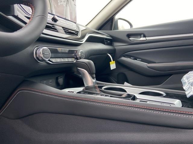 new 2025 Nissan Altima car, priced at $32,590