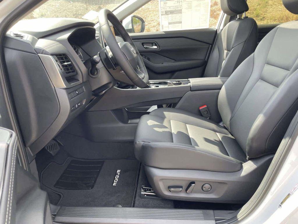 new 2026 Nissan Rogue car, priced at $33,153