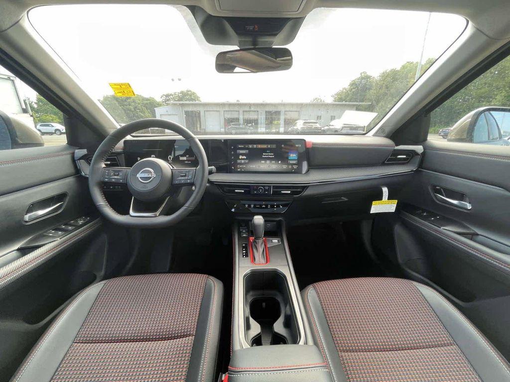 new 2025 Nissan Kicks car, priced at $31,564