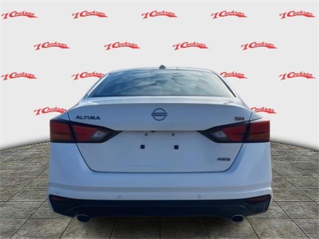 new 2025 Nissan Altima car, priced at $32,590