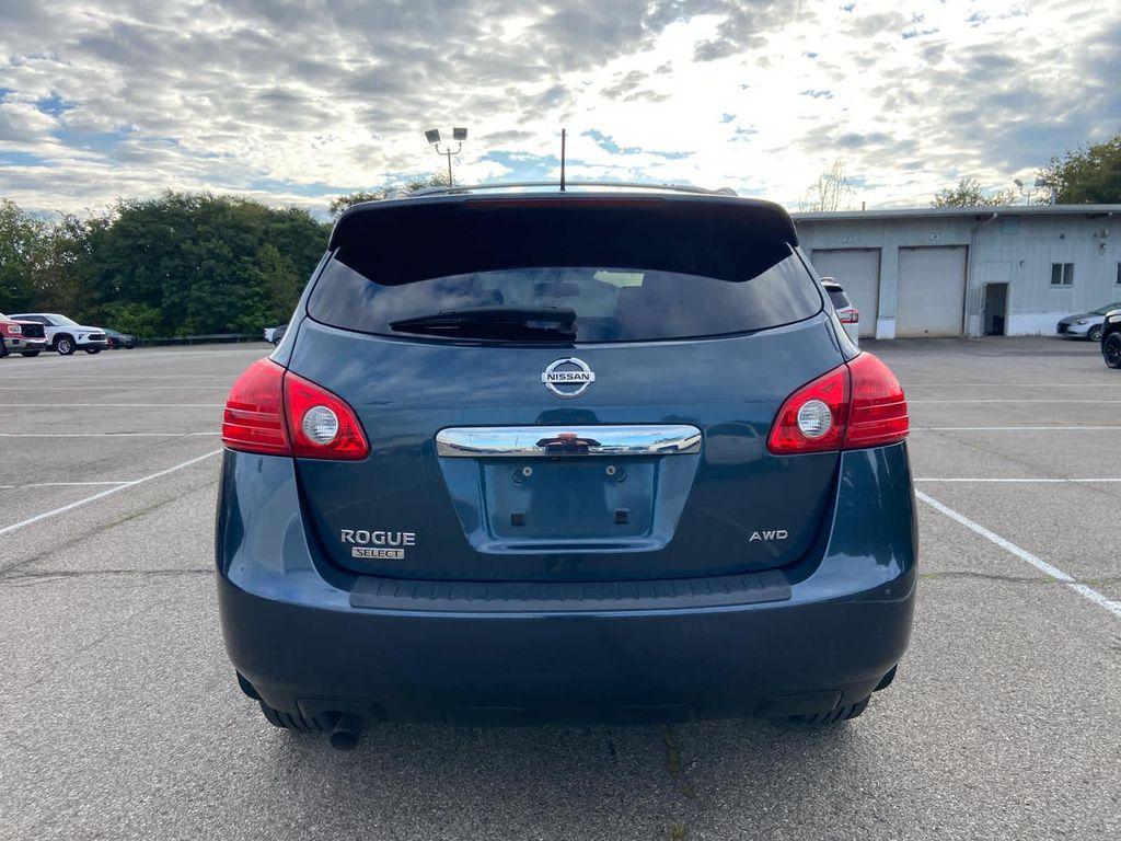 used 2015 Nissan Rogue Select car, priced at $8,000