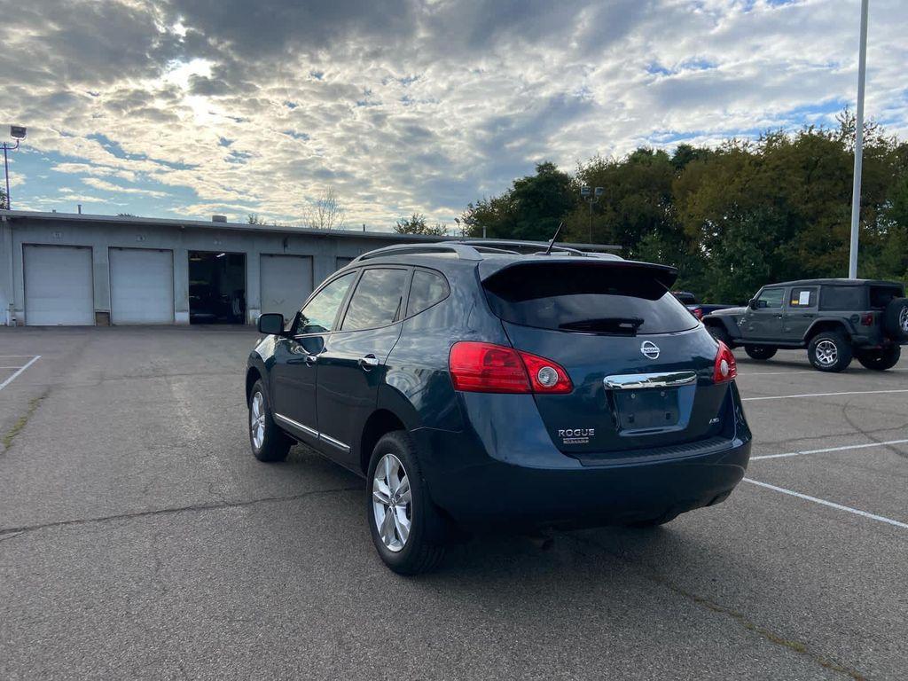used 2015 Nissan Rogue Select car, priced at $8,000