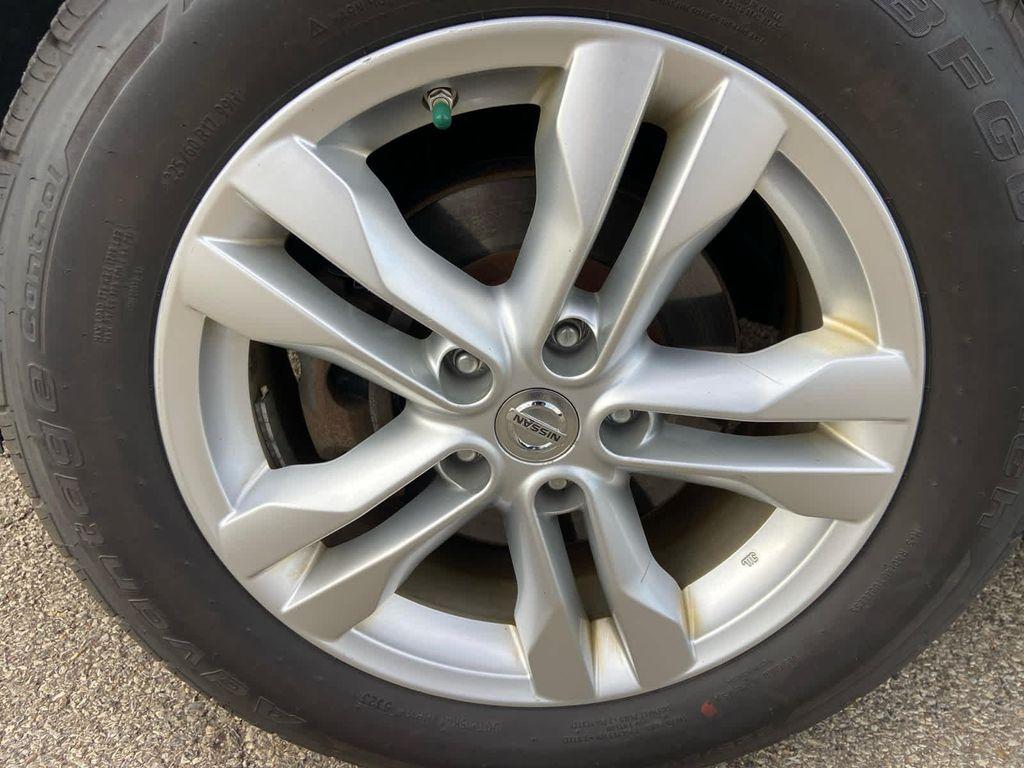 used 2015 Nissan Rogue Select car, priced at $8,000