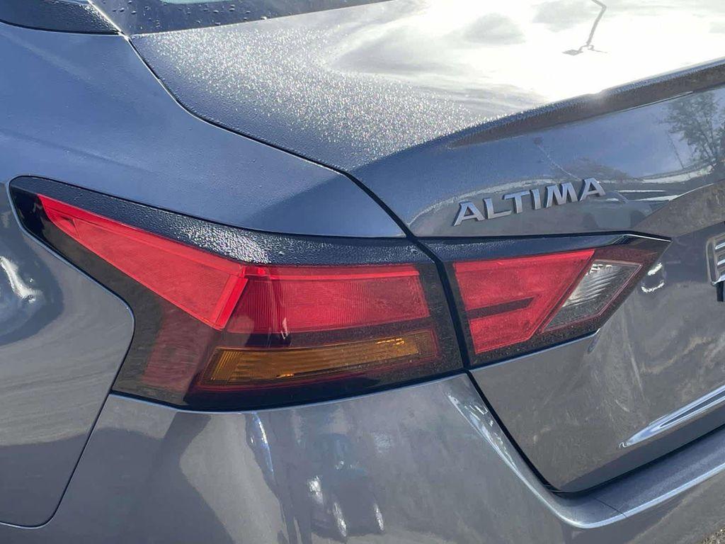 new 2025 Nissan Altima car, priced at $27,572