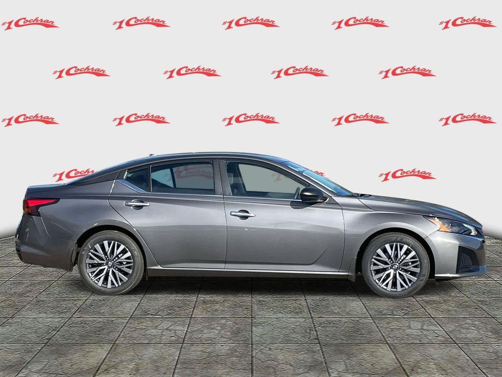 new 2025 Nissan Altima car, priced at $27,572