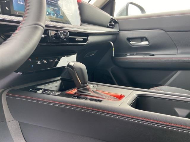 new 2025 Nissan Kicks car, priced at $28,585