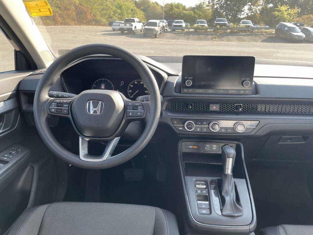 used 2025 Honda CR-V car, priced at $31,980