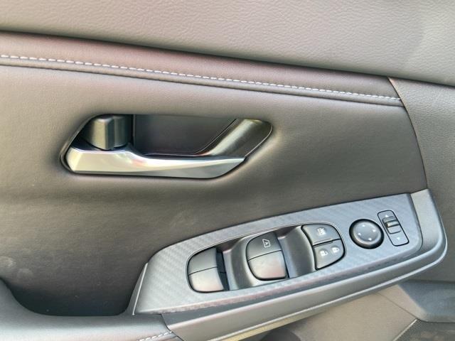 new 2025 Nissan Sentra car, priced at $23,462