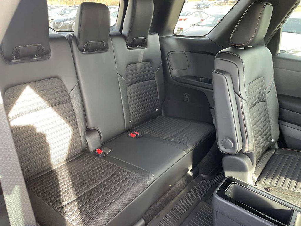 new 2025 Nissan Pathfinder car, priced at $38,735