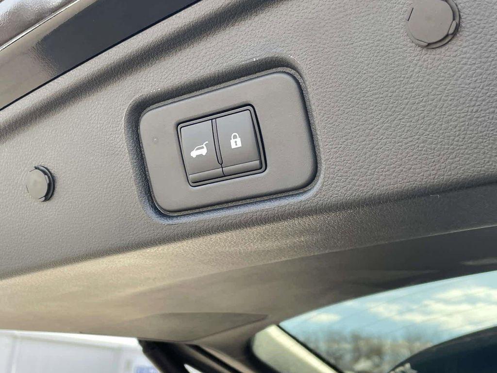 new 2025 Nissan Pathfinder car, priced at $38,735