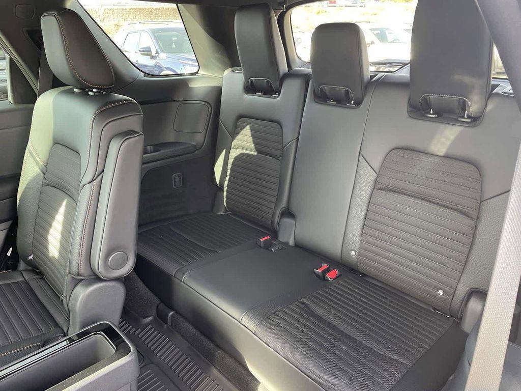 new 2025 Nissan Pathfinder car, priced at $38,735