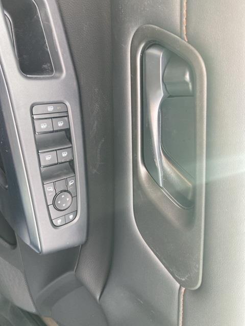 new 2025 Nissan Pathfinder car, priced at $43,439