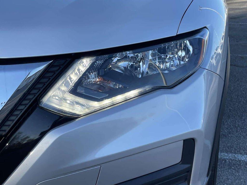 used 2020 Nissan Rogue car, priced at $19,550