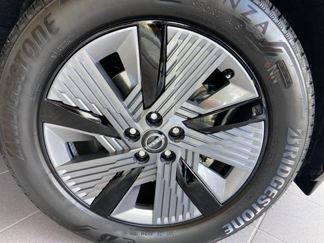 new 2025 Nissan Murano car, priced at $46,211