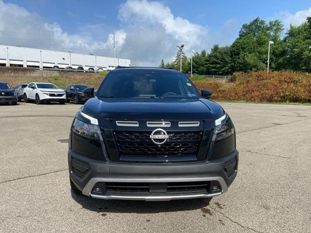 new 2025 Nissan Pathfinder car, priced at $43,438