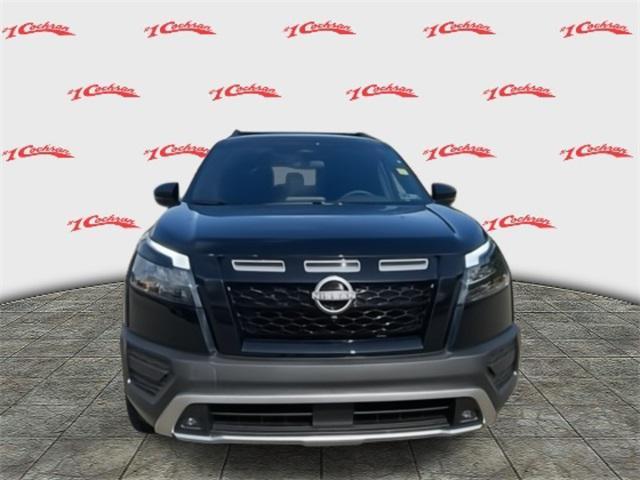 new 2025 Nissan Pathfinder car, priced at $43,438