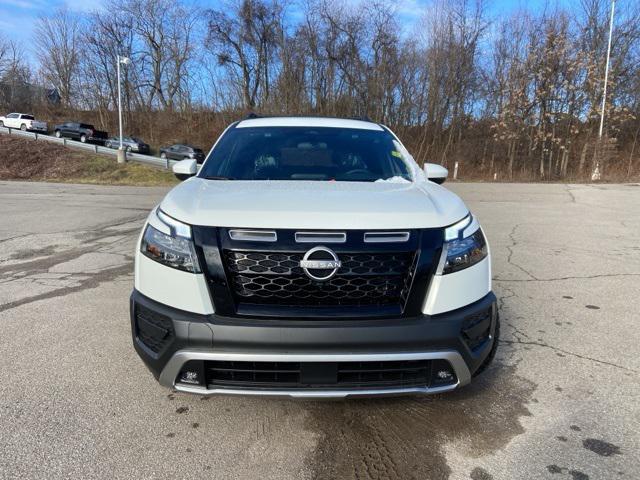 new 2025 Nissan Pathfinder car, priced at $45,900