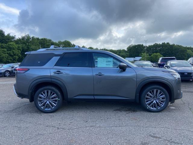 new 2025 Nissan Pathfinder car, priced at $46,349