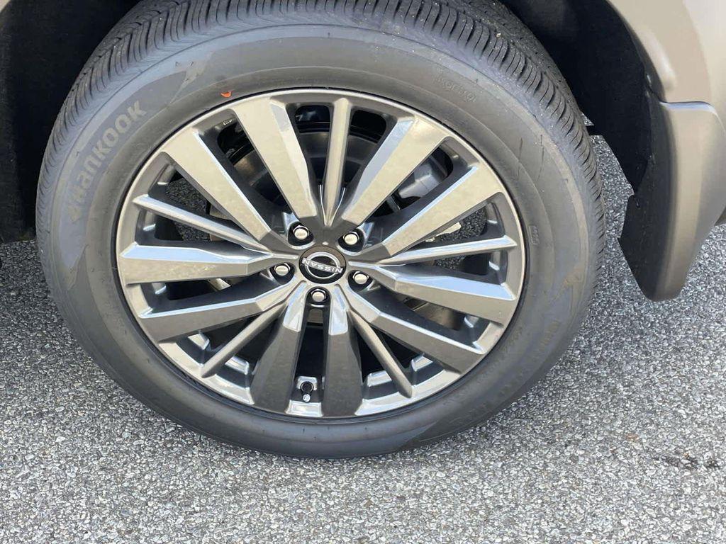 new 2025 Nissan Pathfinder car, priced at $41,517