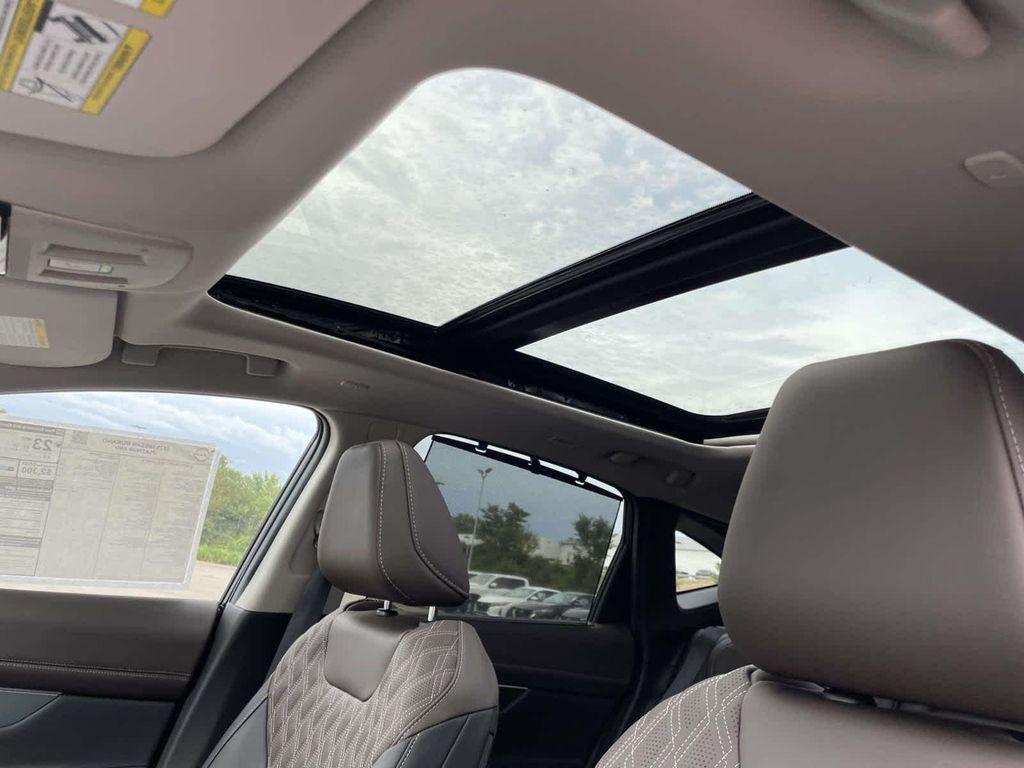 new 2025 Nissan Murano car, priced at $50,127