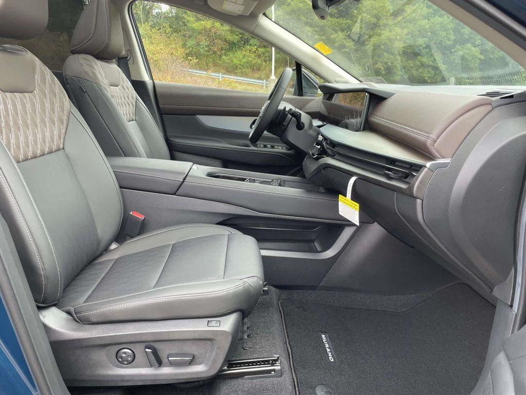 new 2025 Nissan Murano car, priced at $50,127