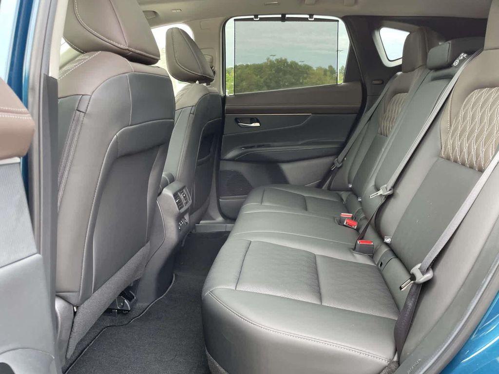 new 2025 Nissan Murano car, priced at $50,127