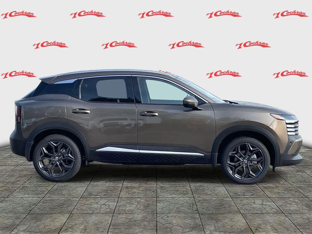 new 2025 Nissan Kicks car, priced at $30,367