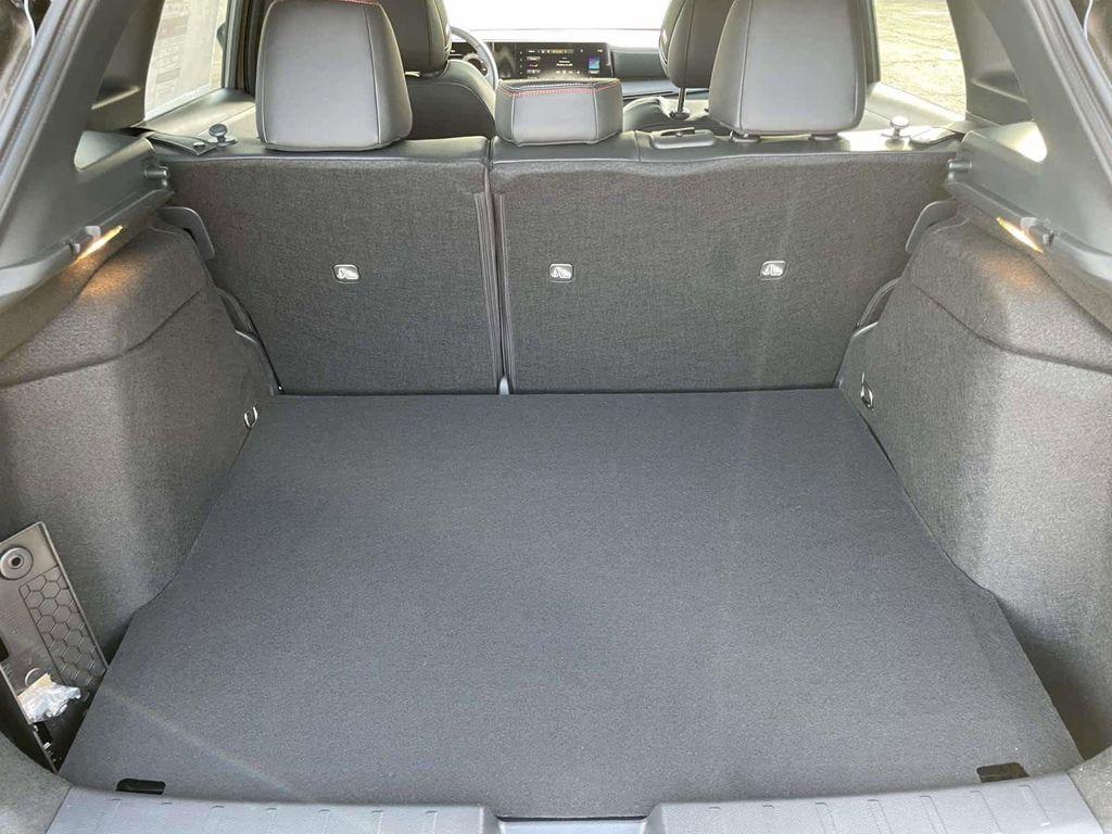 new 2025 Nissan Kicks car, priced at $30,367