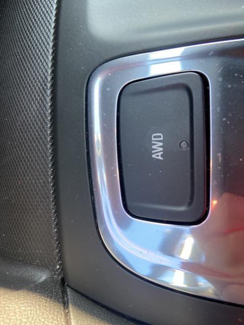 used 2021 Chevrolet Equinox car, priced at $21,602